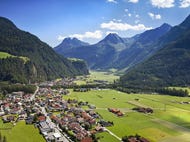 Das-Dorf-Laengenfeld © Oetztal-Tourismus Foto Lukas Ennemoser Das-Dorf-Laengenfeld © Oetztal-Tourismus Foto Lukas Ennemoser