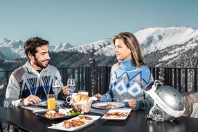 Brunchen in der Winterlandschaft von Zell am See-Kaprun © Schmittenhöhebahn AG Brunchen in der Winterlandschaft von Zell am See-Kaprun © Schmittenhöhebahn AG