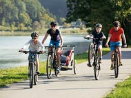 uppermoments Radfahren am Donauradweg © Oberösterreich Tourismus GmbH-Stefan Mayerhofer uppermoments Radfahren am Donauradweg © Oberösterreich Tourismus GmbH-Stefan Mayerhofer