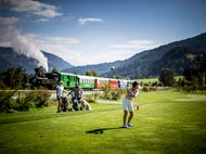 Golfplatz Murau Kreischberg mit Murtalbahn © Steiermark Tourismus / Tom Lamm Golfplatz Murau Kreischberg mit Murtalbahn © Steiermark Tourismus / Tom Lamm