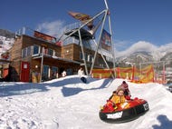 SnowTubing © TVB Piesendorf Niedernsill, Foto Harry Liebmann SnowTubing © TVB Piesendorf Niedernsill, Foto Harry Liebmann