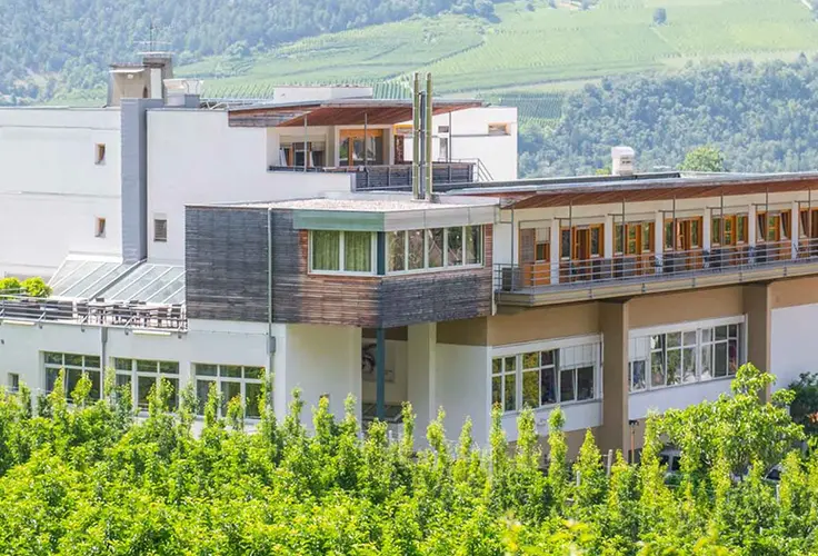 Bild auf die Schule in Richtung Kortsch Bild auf die Schule in Richtung Kortsch