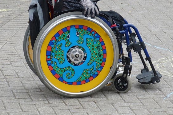 Associazioni senza scopo di lucro possono partecipare al bando per l'accompagnamento dei bambini con disabilità. - Foto: pixabay