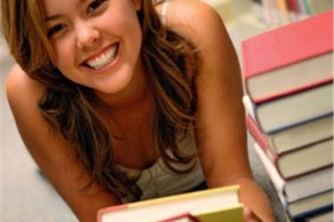 Da metà aprile al 16 maggio le domande per borse di studio per meriti particolari - Foto: USP