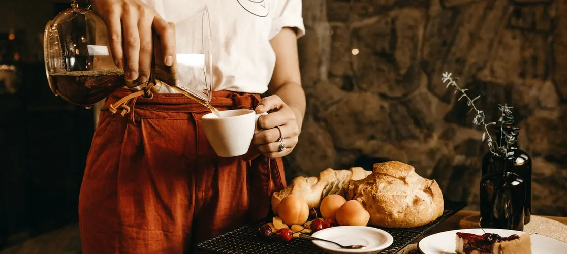 Tirocinio nel settore del servizio in sala Tirocinio nel settore del servizio in sala