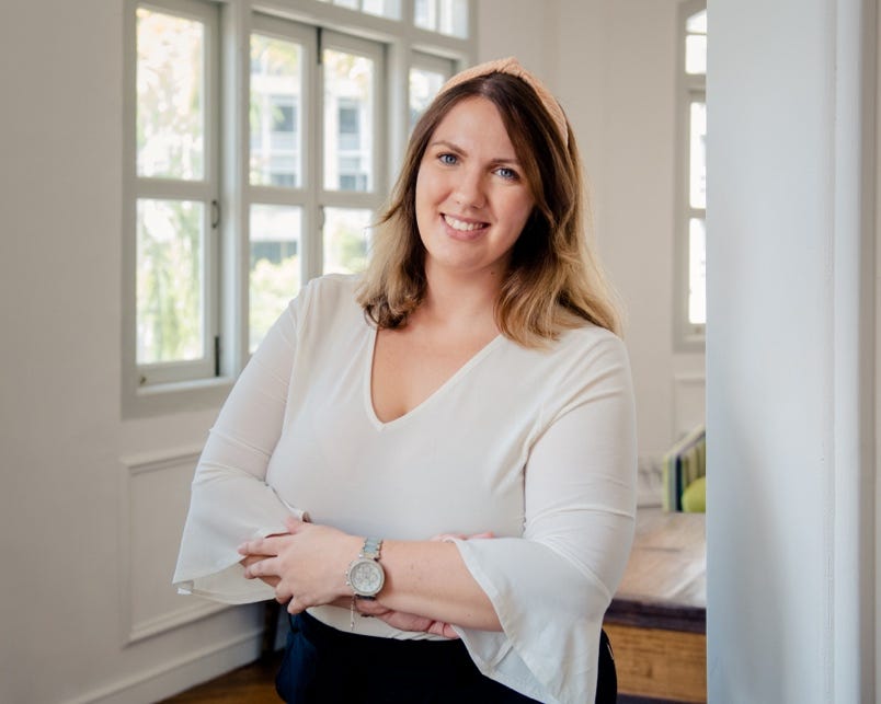 Amelia May, HC Group Senior Associate, Singapore