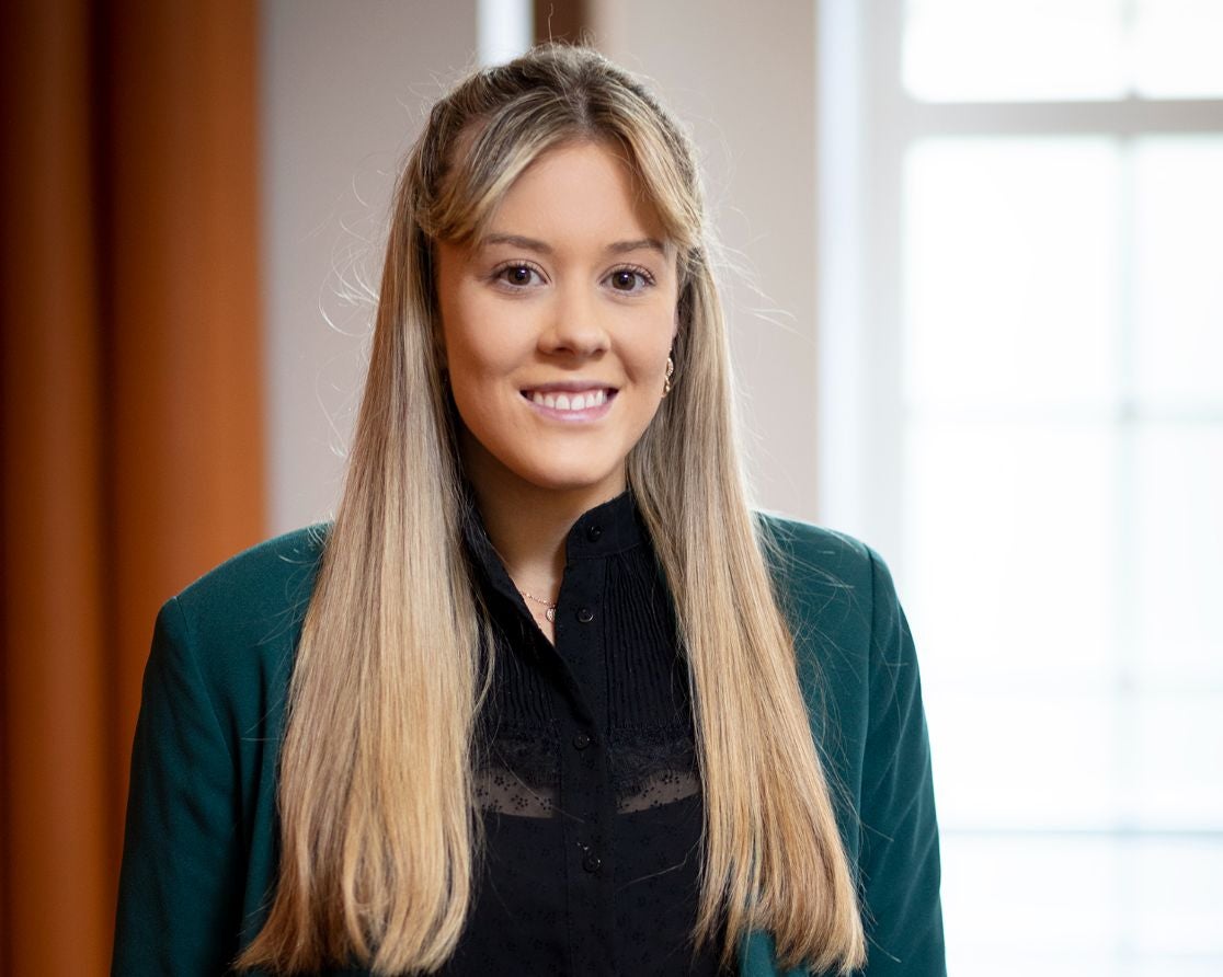 Penny joined HC Group in 2021 and works within the Corporate Functions practice in London.