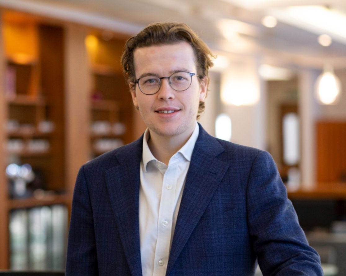 William joined HC Group in 2021 as an Associate and works within the Technology and Innovation practice in London.