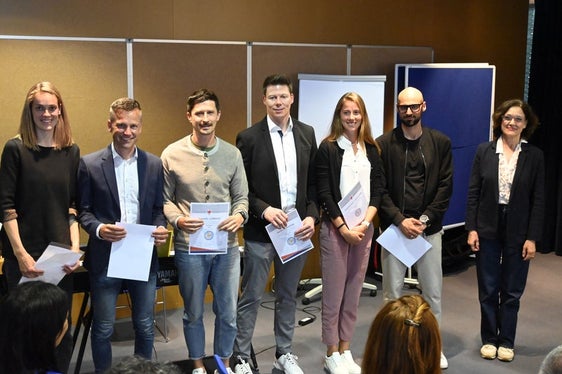Lehrpersonen für Sport und Trainer mit Mentor Manuel Horrer und Beatrix Christanell (Foto: Margit Pichler)