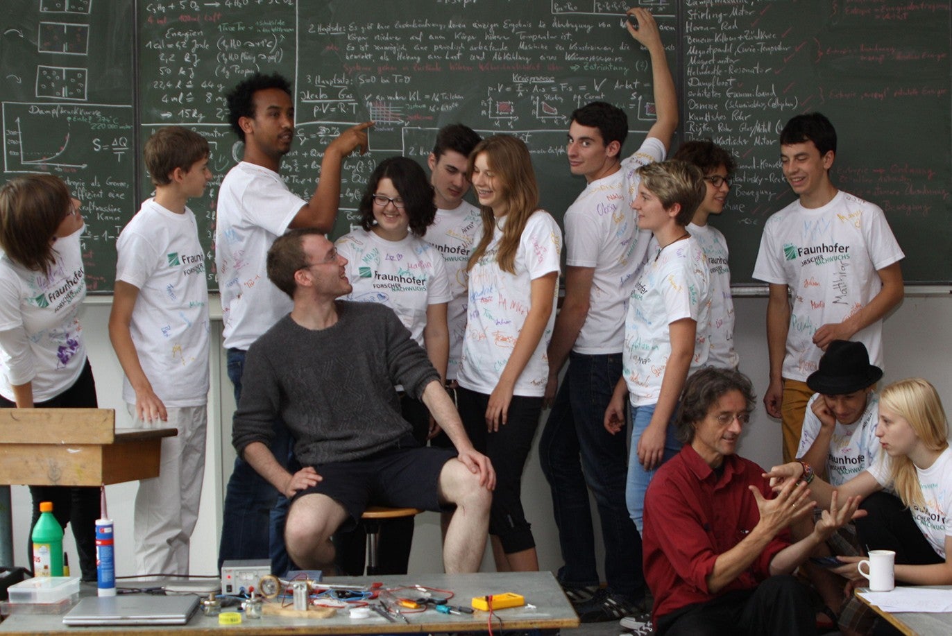 In der European Talent School wird praxisorientiert gearbeitet - in großer Freiheit und über Um- und Irrwege. (Foto: Frauenhofer-Institut)