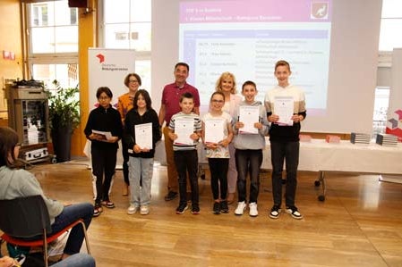 Zu den Top-Platzierten der 1. Klasse Mittelschule gehören: Klasse Mittelschule Felix Kaneider, Thea Mart, Daniel Bartolini, Marta Tratter, Matthias Schlechtleitner, Aaron Baumgartner.