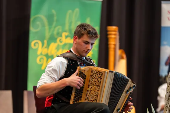 @ Thomas Wallnöfer