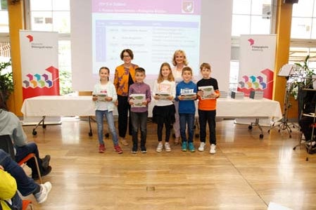 Zu den Bestplatzierten der 3. Klasse Grundschule Emil Lorenzin Rainer, Anna Burgmann, Jonas Gutmorgeth, Maximilian Micheler, Greta Festi.