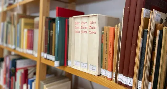 Bibliothek und Archiv