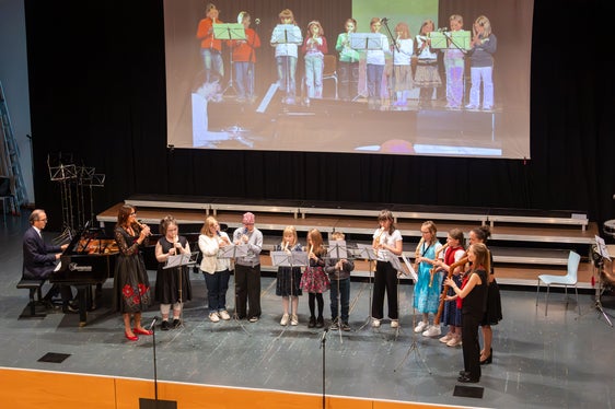 50 Jahre Musikschule Gadertal: Blockflötenensemble (Foto: LPA/Landesdirektion Deutsche und ladinische Musikschule/Freddy Planinschek)