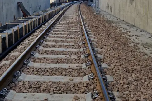 La ferrovia della Val Pusteria riapre martedì 27 gennaio 2026, dopo un’intensa fase di lavori di ammodernamento e manutenzione straordinaria, coordinati da Rete Ferroviaria Italiana (RFI) in collaborazione con la Provincia autonoma di Bolzano e il Ministero delle Infrastrutture e dei Trasporti. (Foto: USP/Dipartimento Infrastrutture e Mobilità)