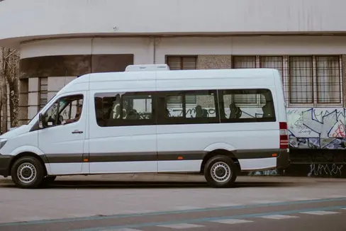 Ab 29. April kann es bei bestimmten Fahrdiensten für Kinder, Schülerinnen und Schüler mit Behinderungen zu Schwierigkeiten kommen. (Foto: Unsplash)