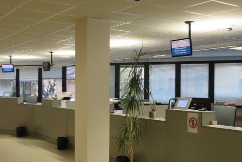 Tutte le domande del settore patenti possono essere presentate su prenotazione allo sportello patenti.