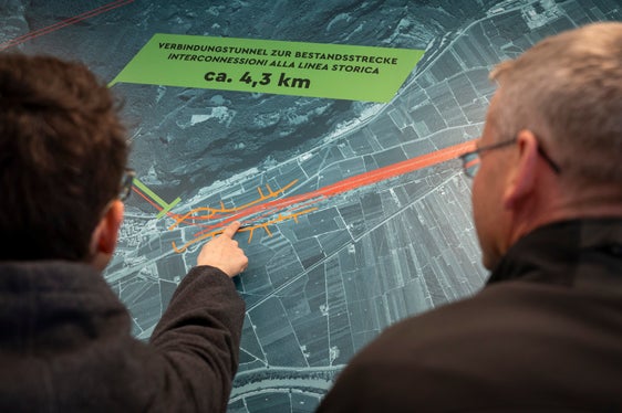 Der neue Infopoint bietet umfassende Informationen zum Brennerbasistunnel und seinen Zulaufstrecken. (Foto: LPA/Fabio Brucculeri)