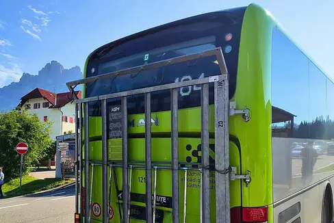 Bus mit Fahrradträger (Foto STA)