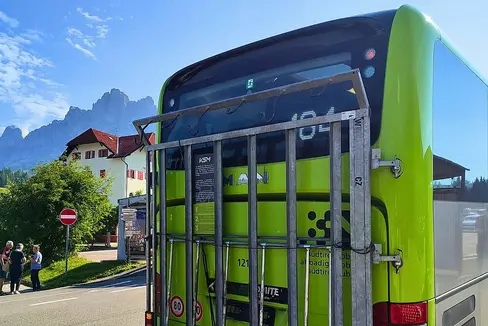 Bus mit Fahrradträger (Foto STA)
