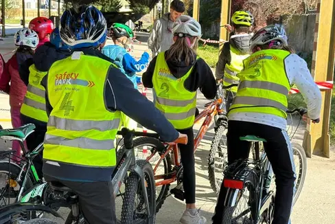 Hallo my bike nennt sich einer der Kurse, den das Fahrsicherheitszentrum Safety Park im Auftrag von Landesrat Daniel Alfreider abhält. (Foto: LPA/Safety Park)