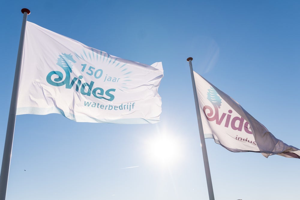 Jubileumvlag Evides 150 jaar.