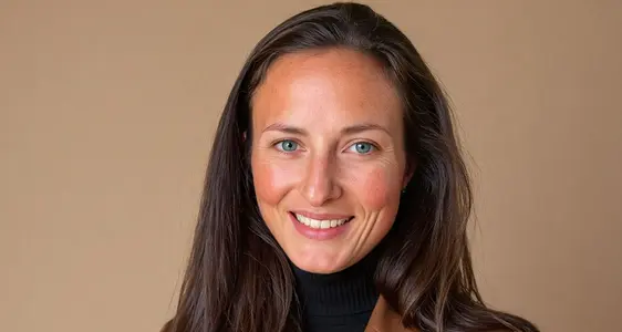 Elena Novelli, Administrative Unterstützung und Betriebsführung für Beherbergungsbetriebe
