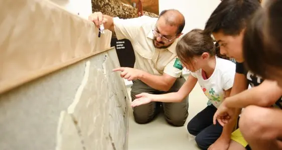 Spezielle Angebote unserer Naturparkhäuser für Schulen