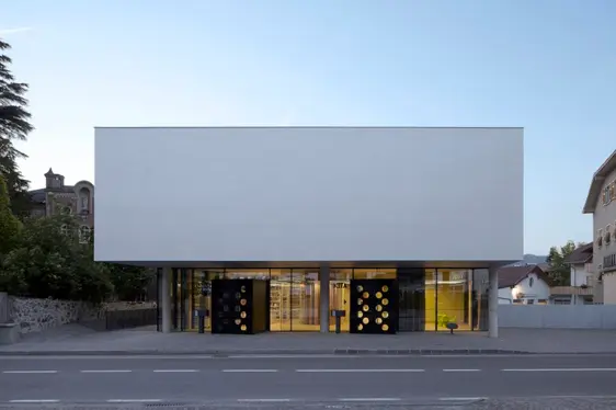 Biblioteca Dante Alighieri Ora