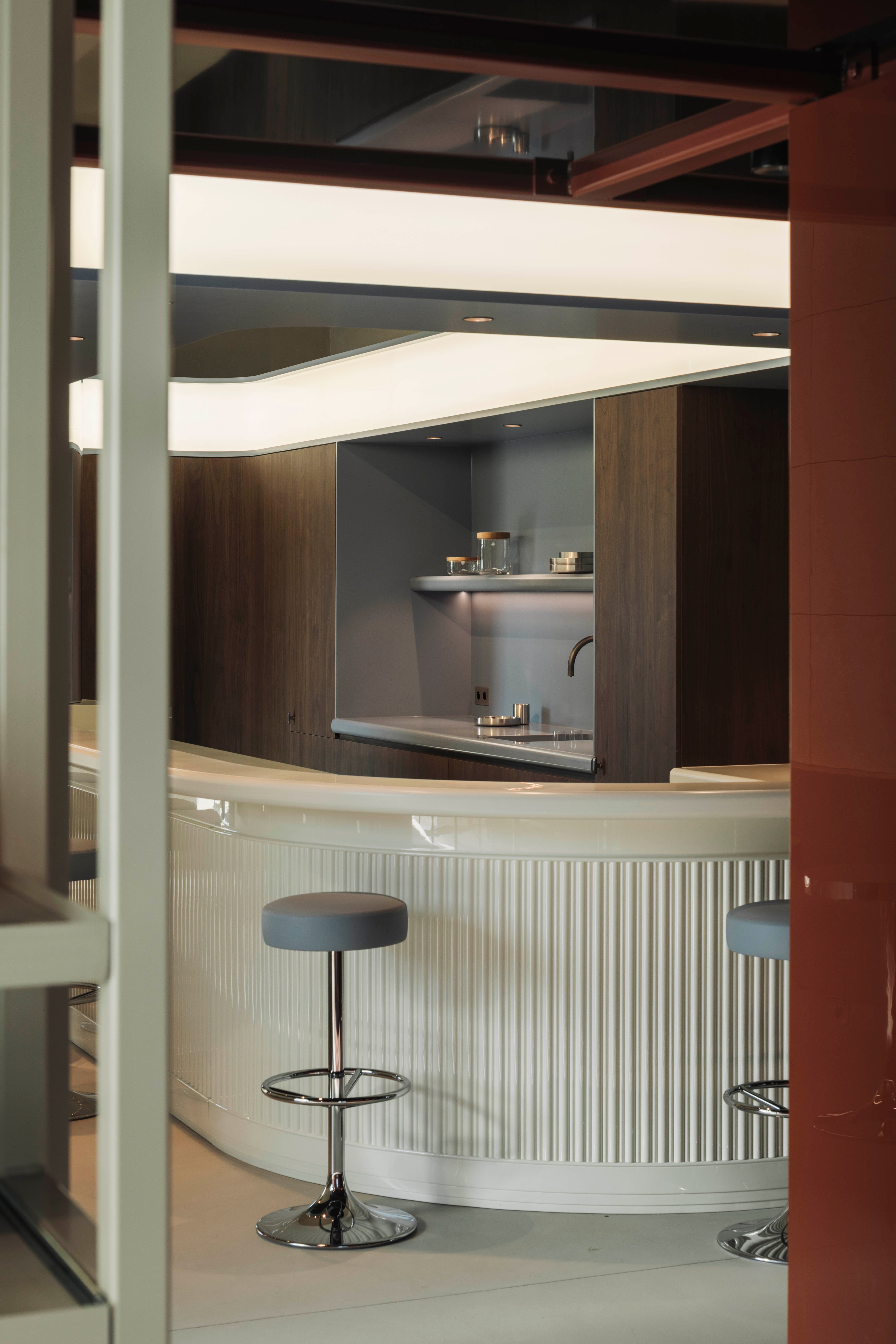 The Hub Brussels - Querkus Terra Mocha wood veneer panels