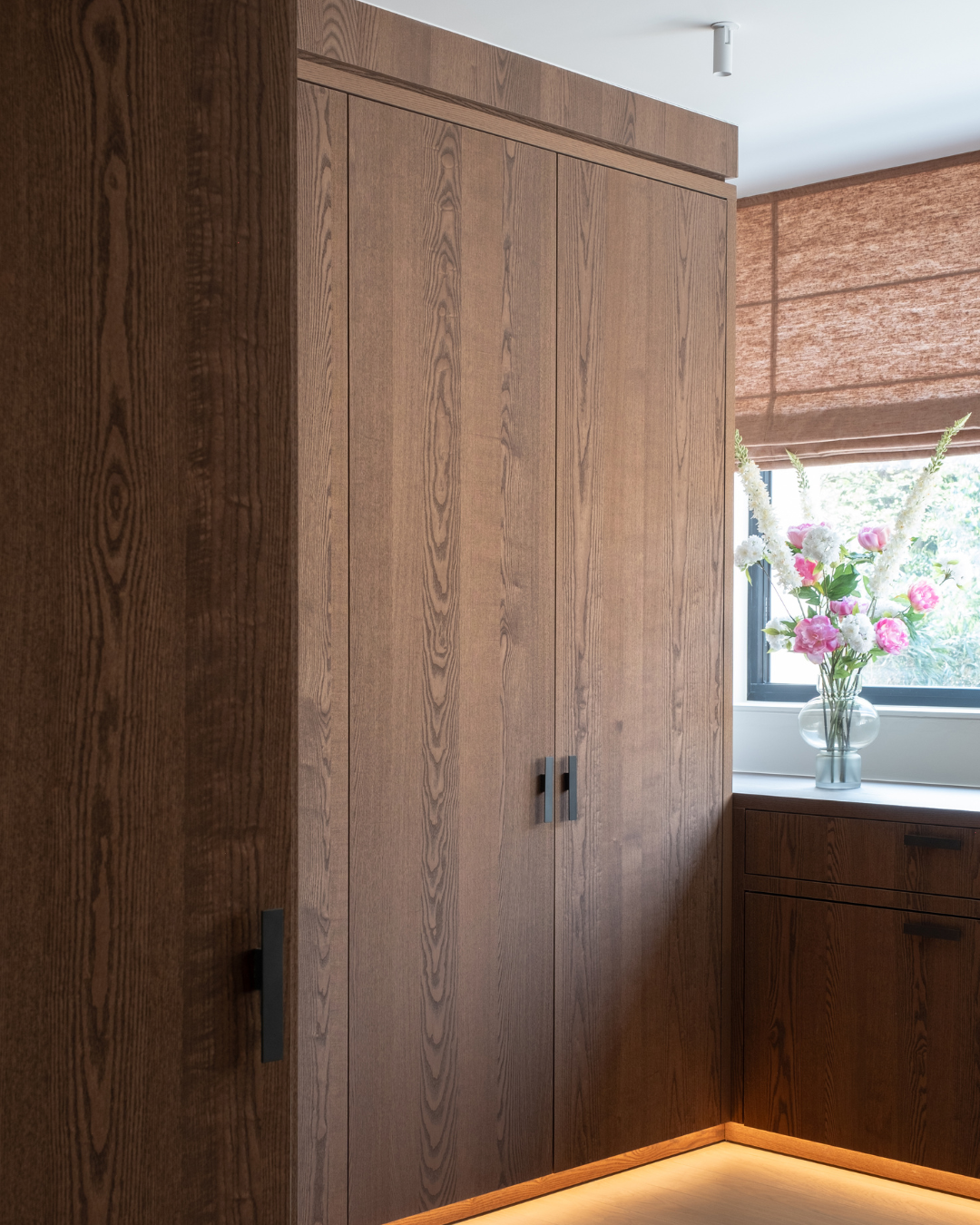 Decospan’s Shinnoki Cinnamon Triba