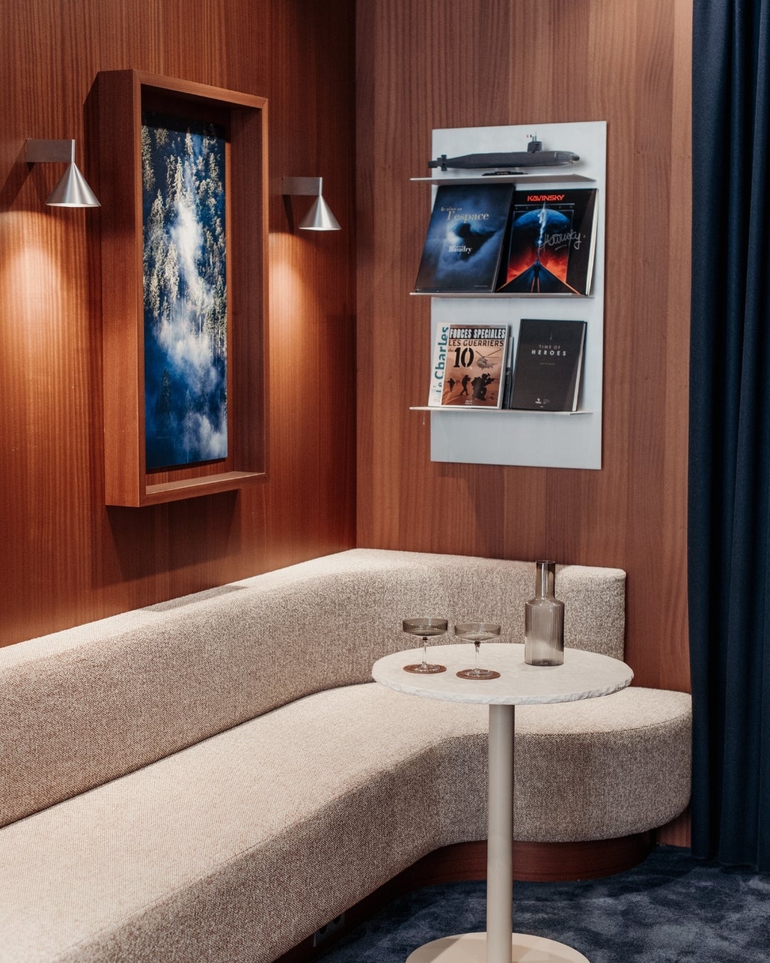 Interior project with wood veneer - Shinnoki Terra Sapele - Yema paris boutique