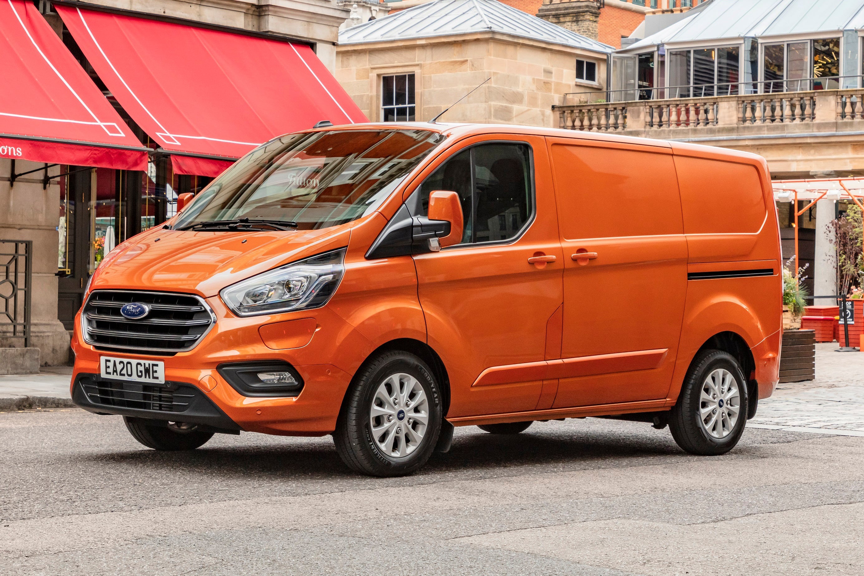 Main listing image - Ford Transit Custom (2012-2022) Review