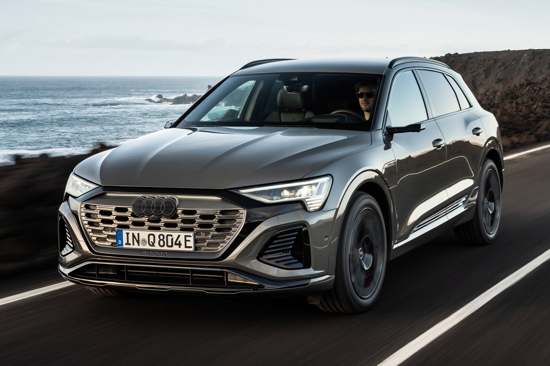 Audi Q8 e-tron Review 2023: front dynamic