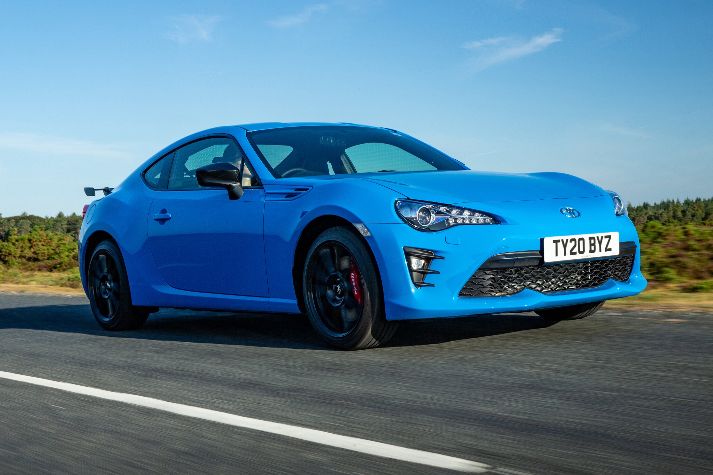 Main listing image - Toyota GT86 Review