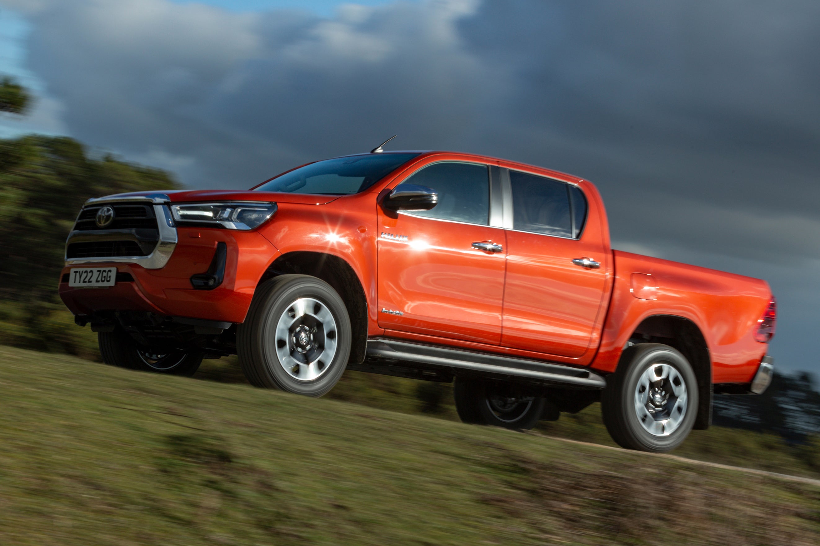 Main listing image - Toyota Hilux Review 2024 | heycar