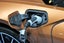 coche electrico cargando
