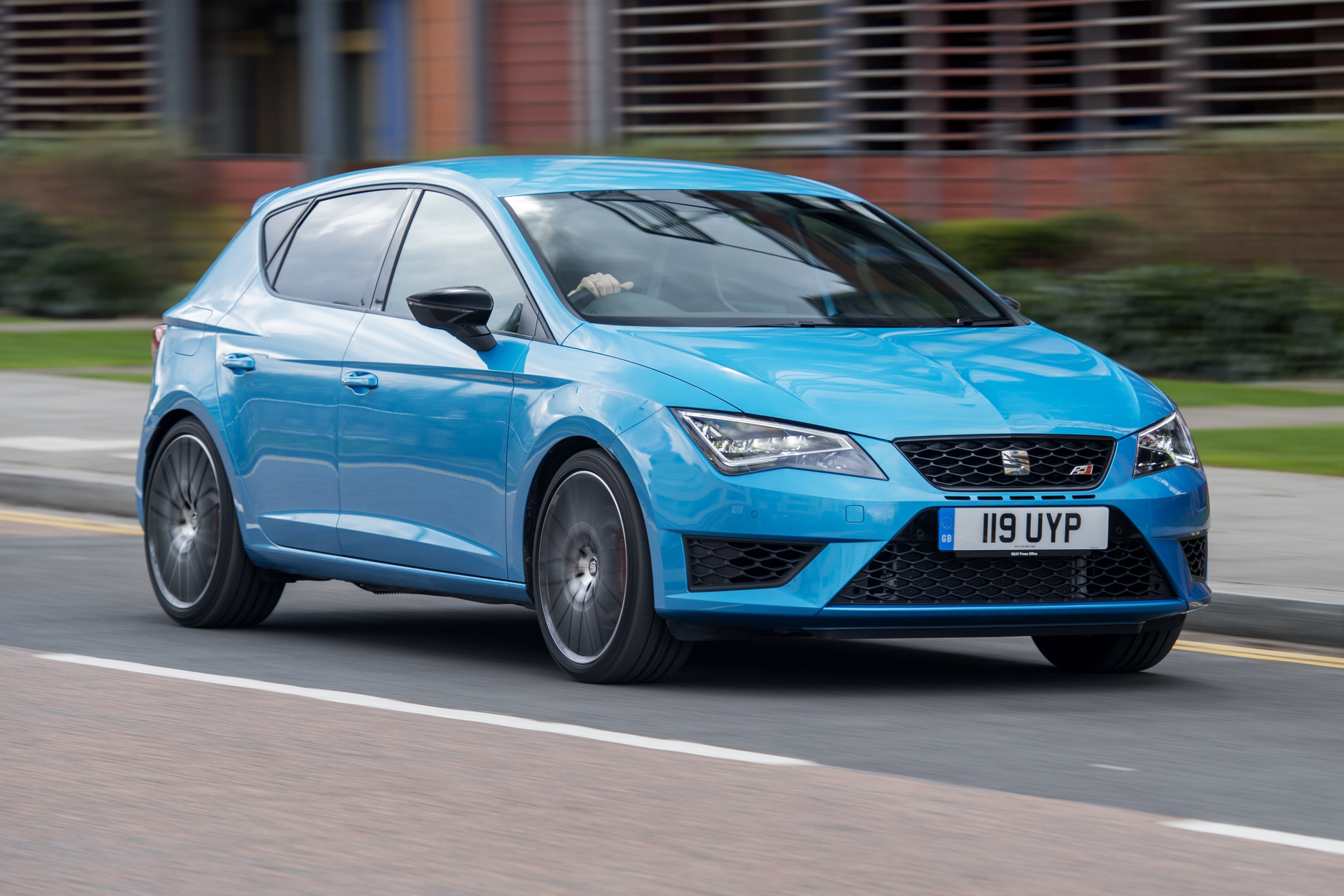 Main listing image - SEAT Leon Cupra (2014-2020) Review