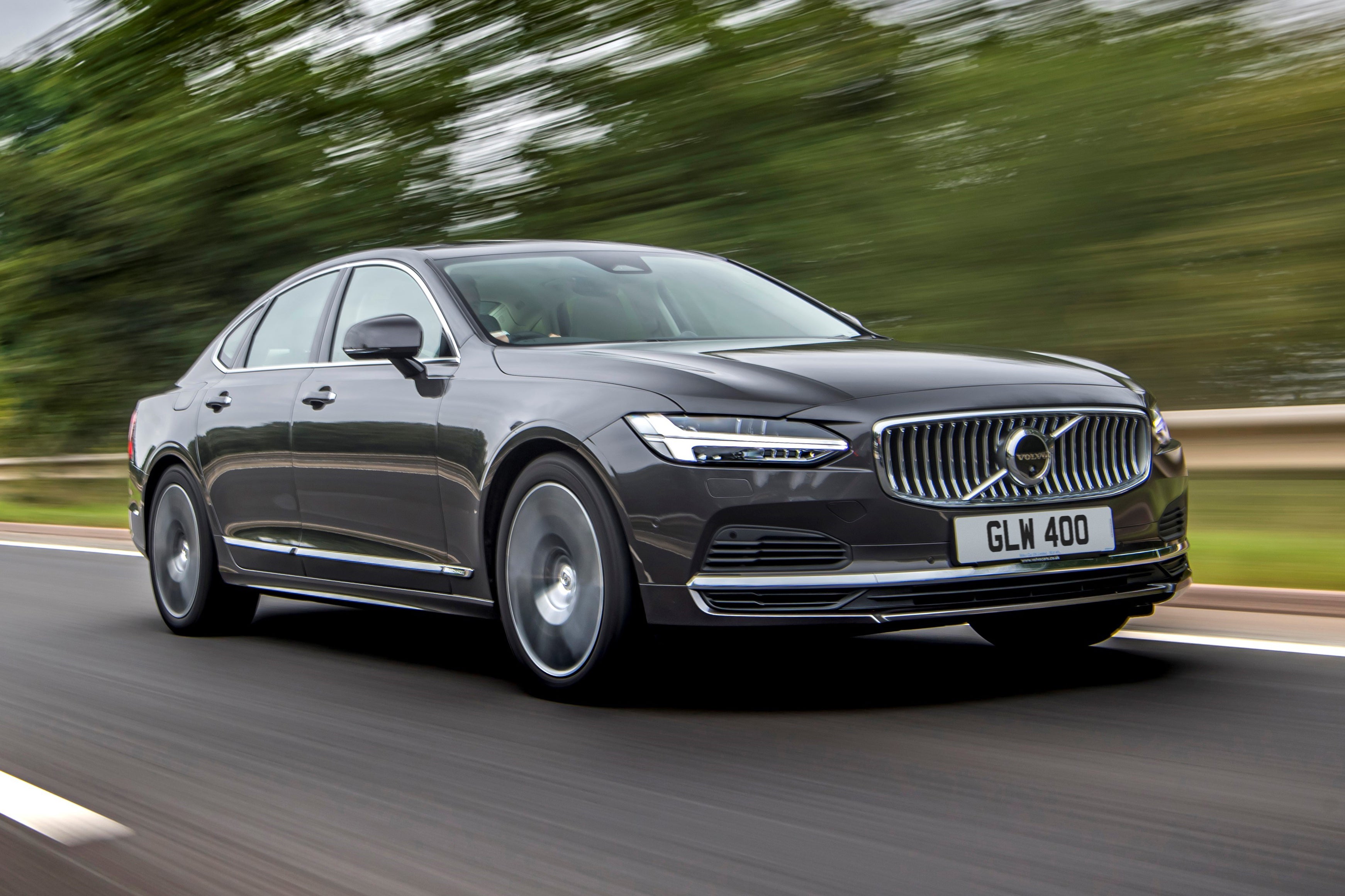 Main listing image - Volvo S90 (2015-2024) Review