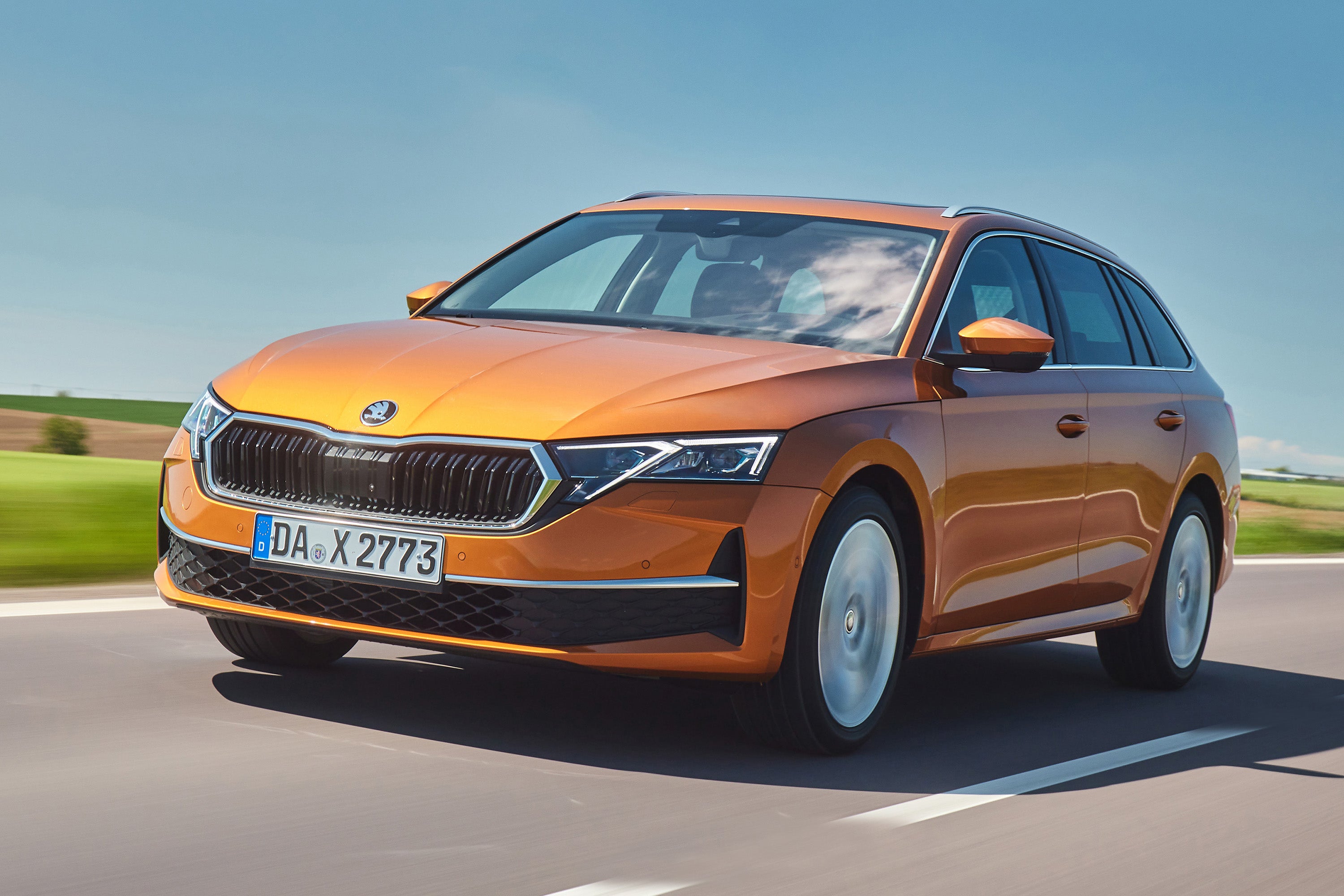 Main listing image - Skoda Octavia Estate Review 2025: Price, specs & boot space