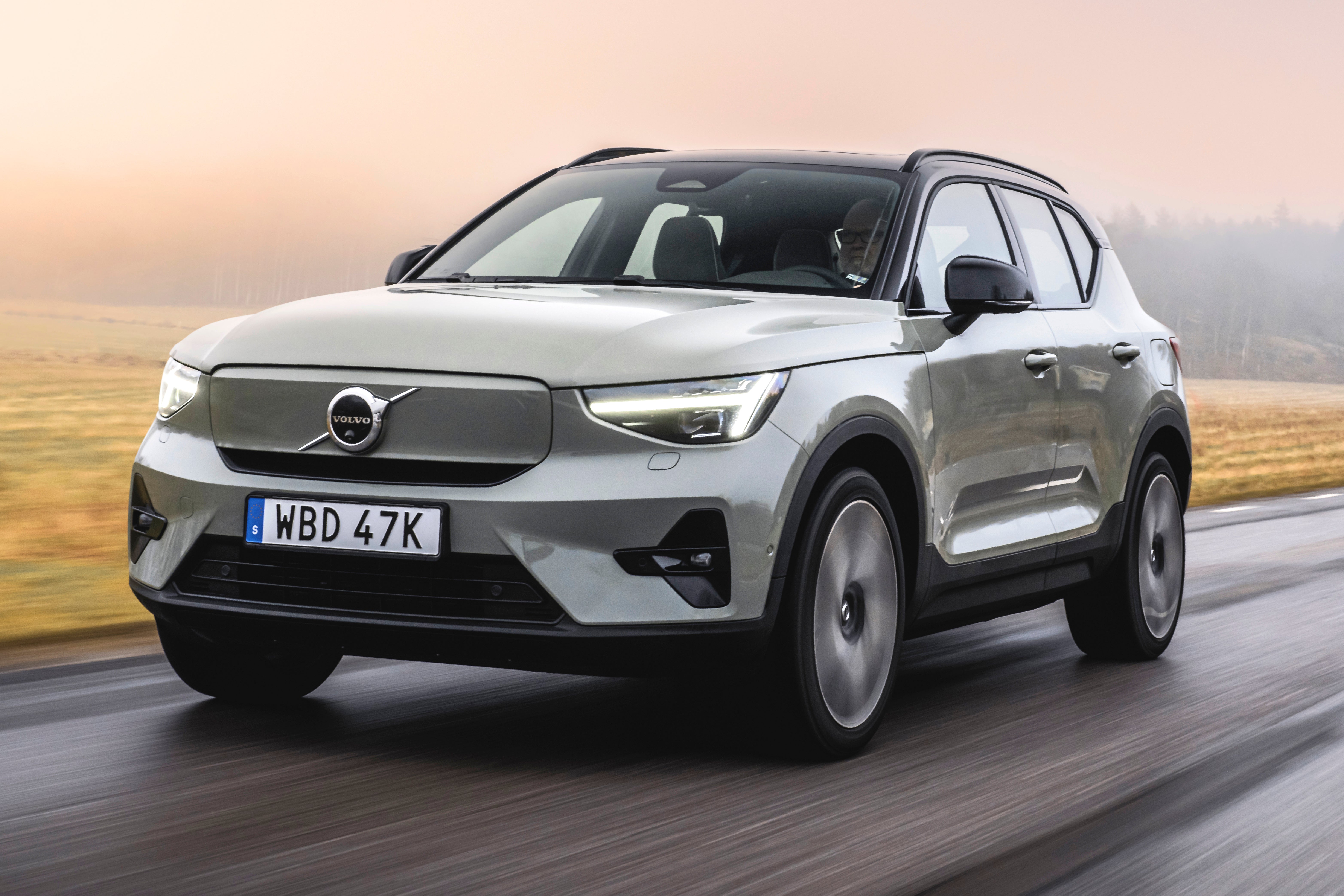 Main listing image - Volvo XC40 Recharge (2020-2023) Review