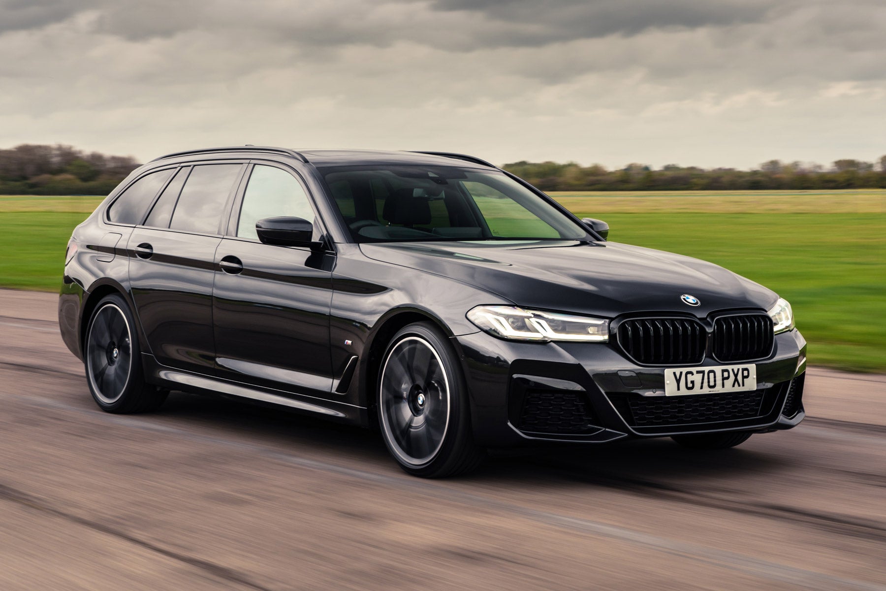 BMW 5 Series Touring review 2023