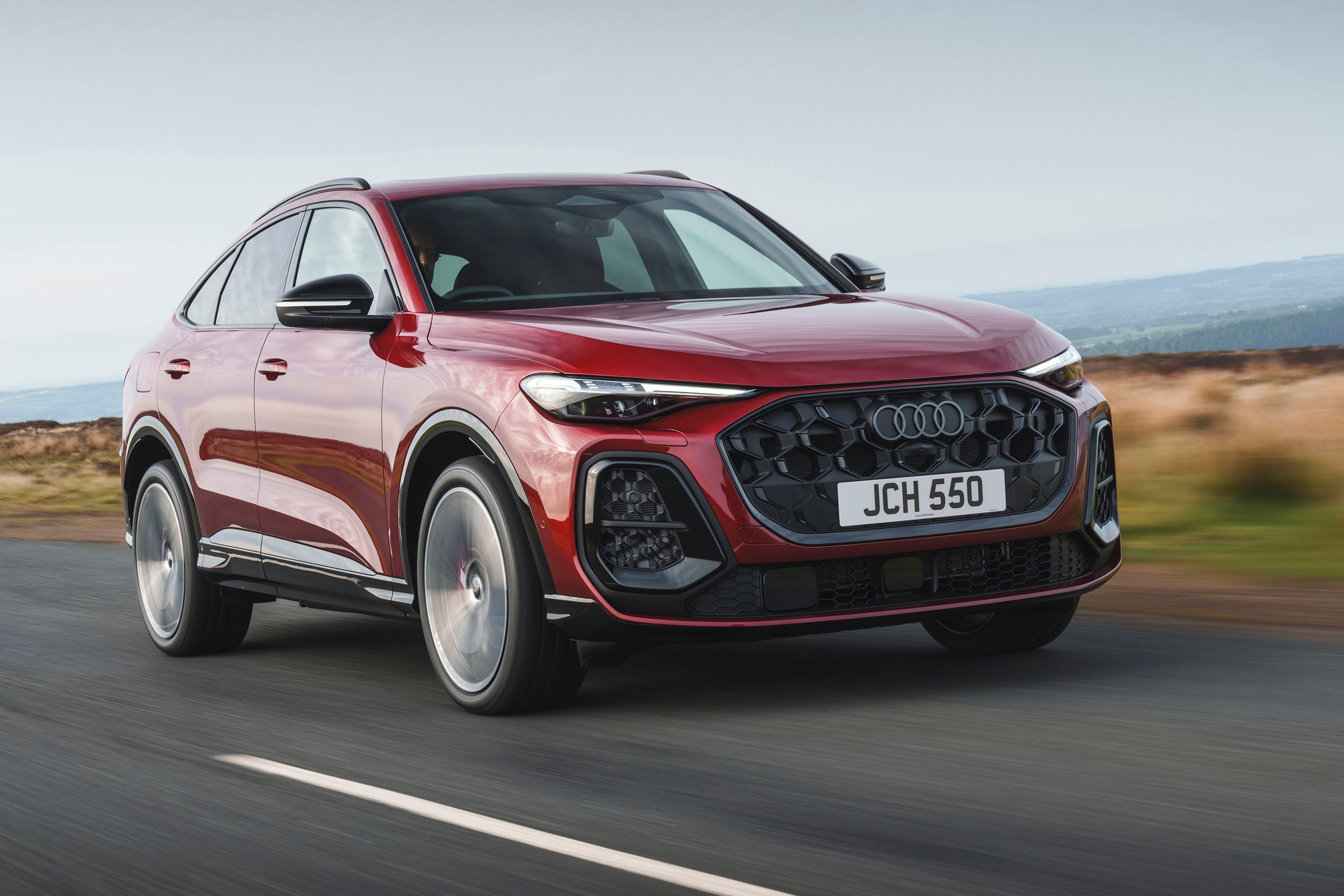 Main listing image - Audi SQ5 Review 2025: Price, specs & boot space