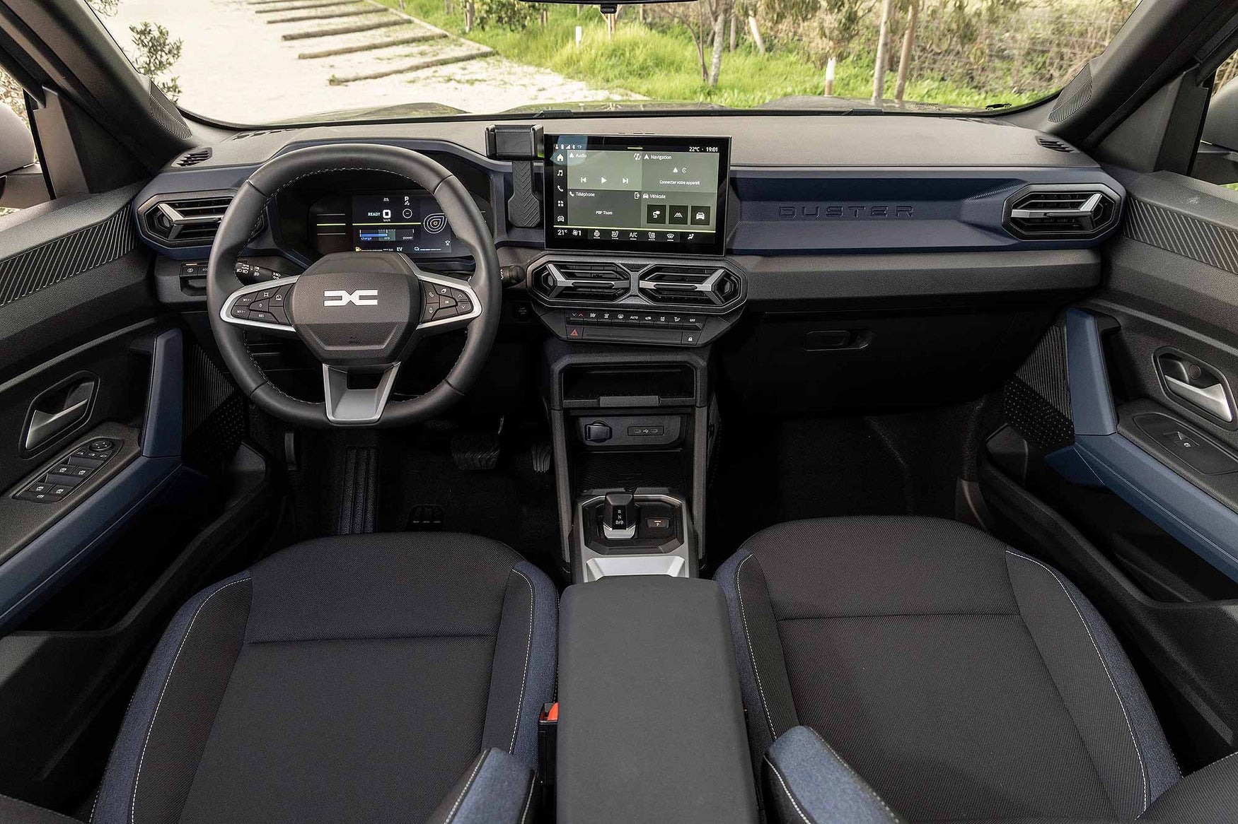 New 2024 Dacia Duster interior