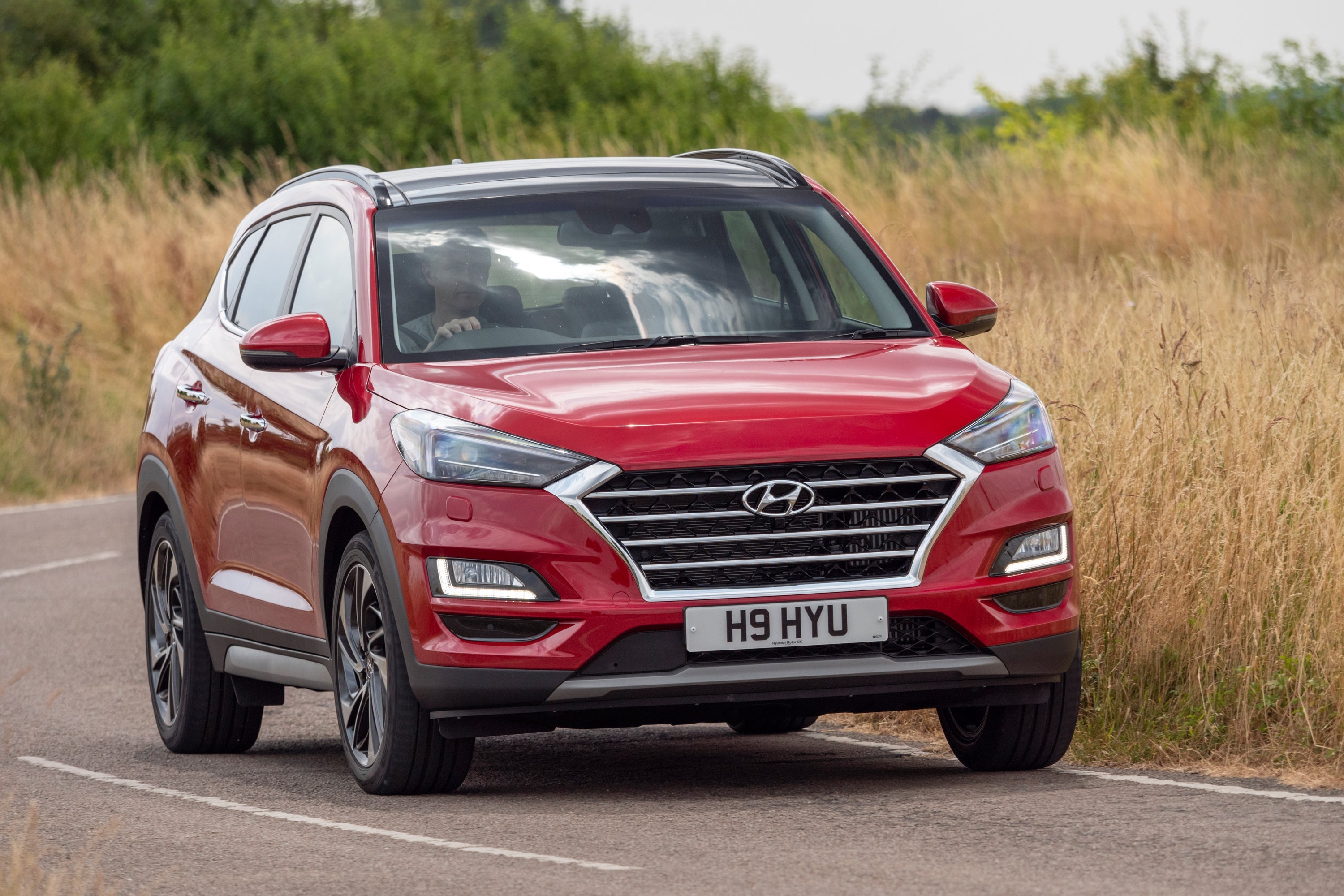 Used Hyundai Tucson (2015-2021) Review front right exterior