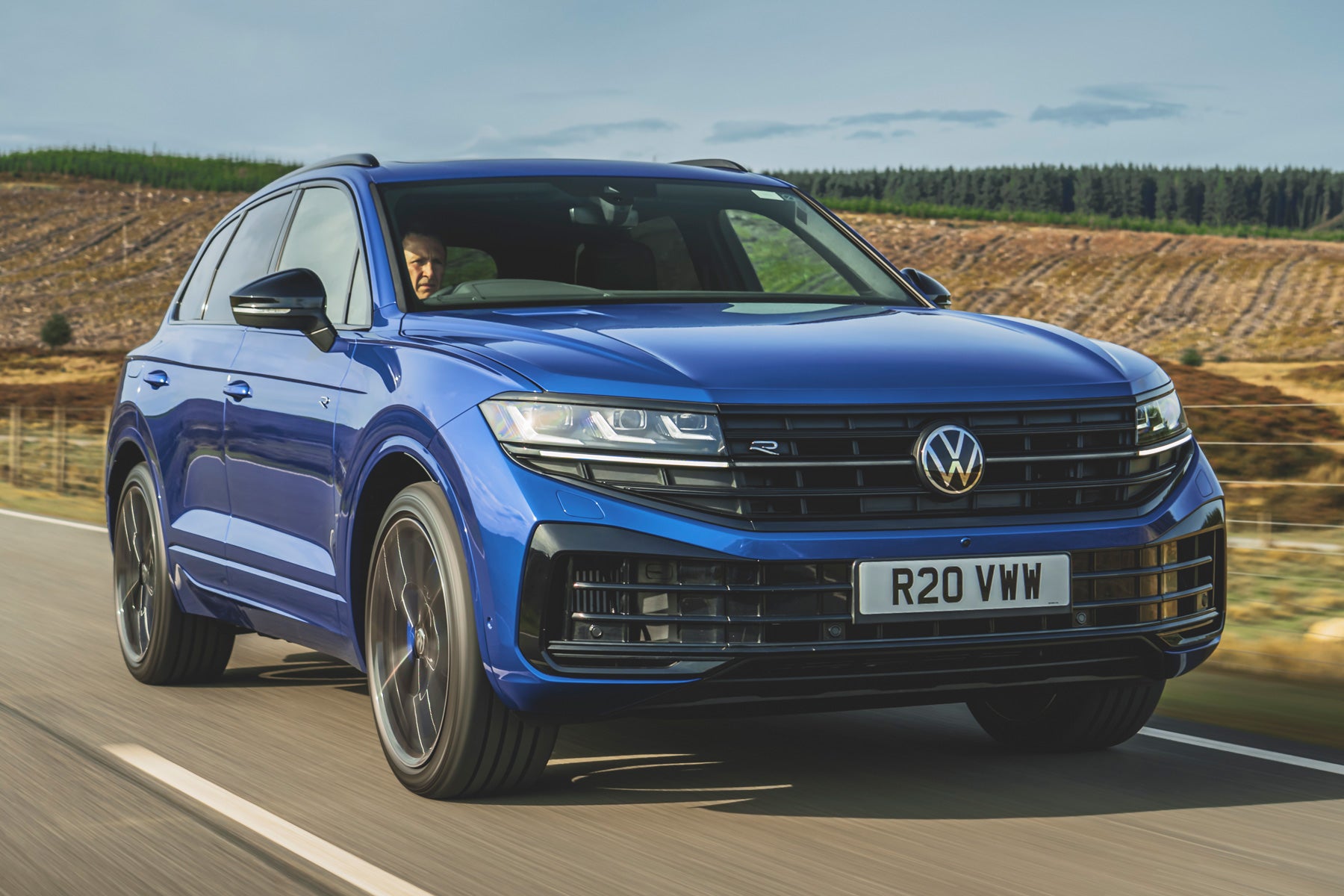 Volkswagen Touareg Review 2023: front dynamic