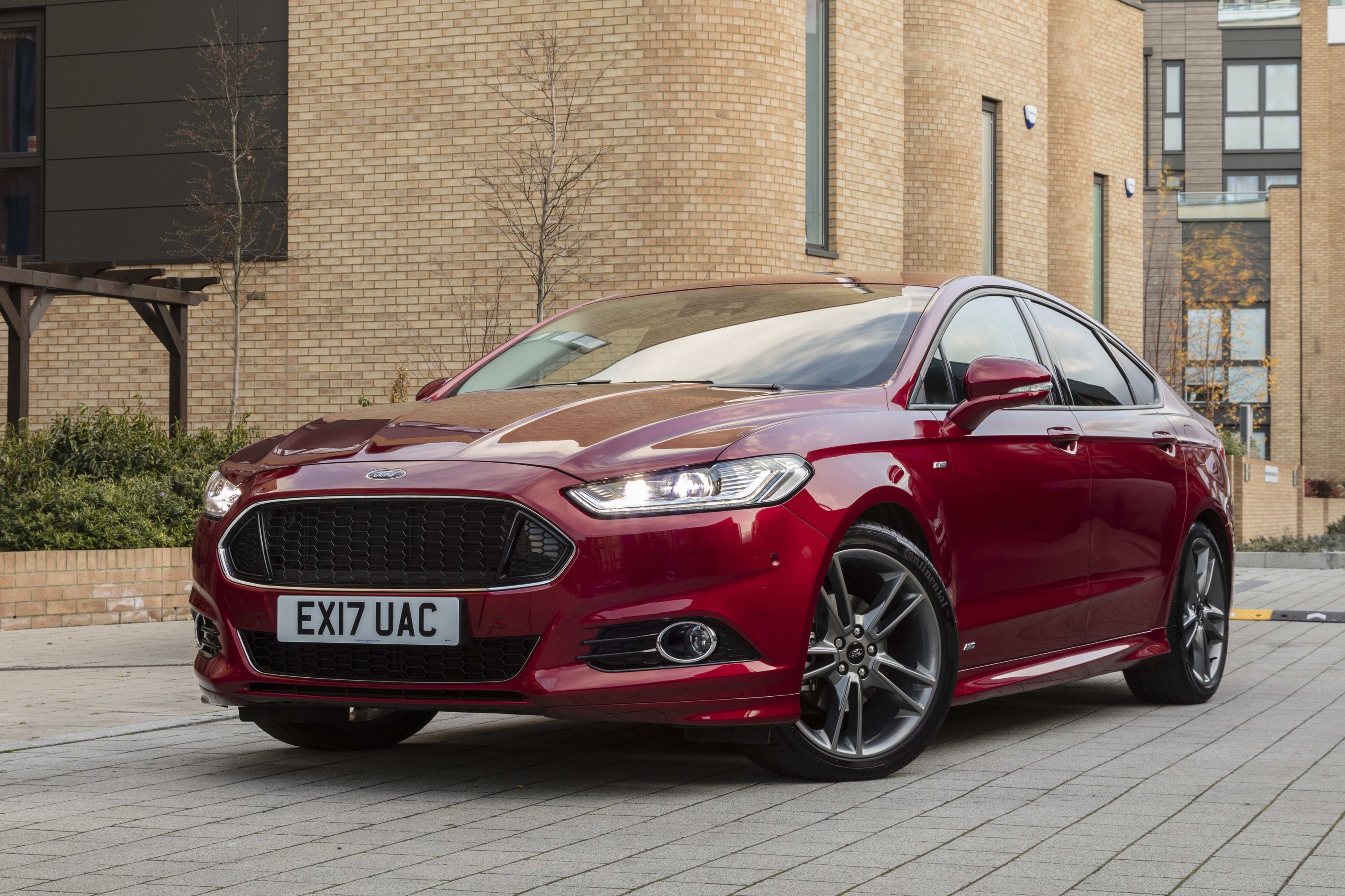 Main listing image - Ford Mondeo (2014-2022) Review