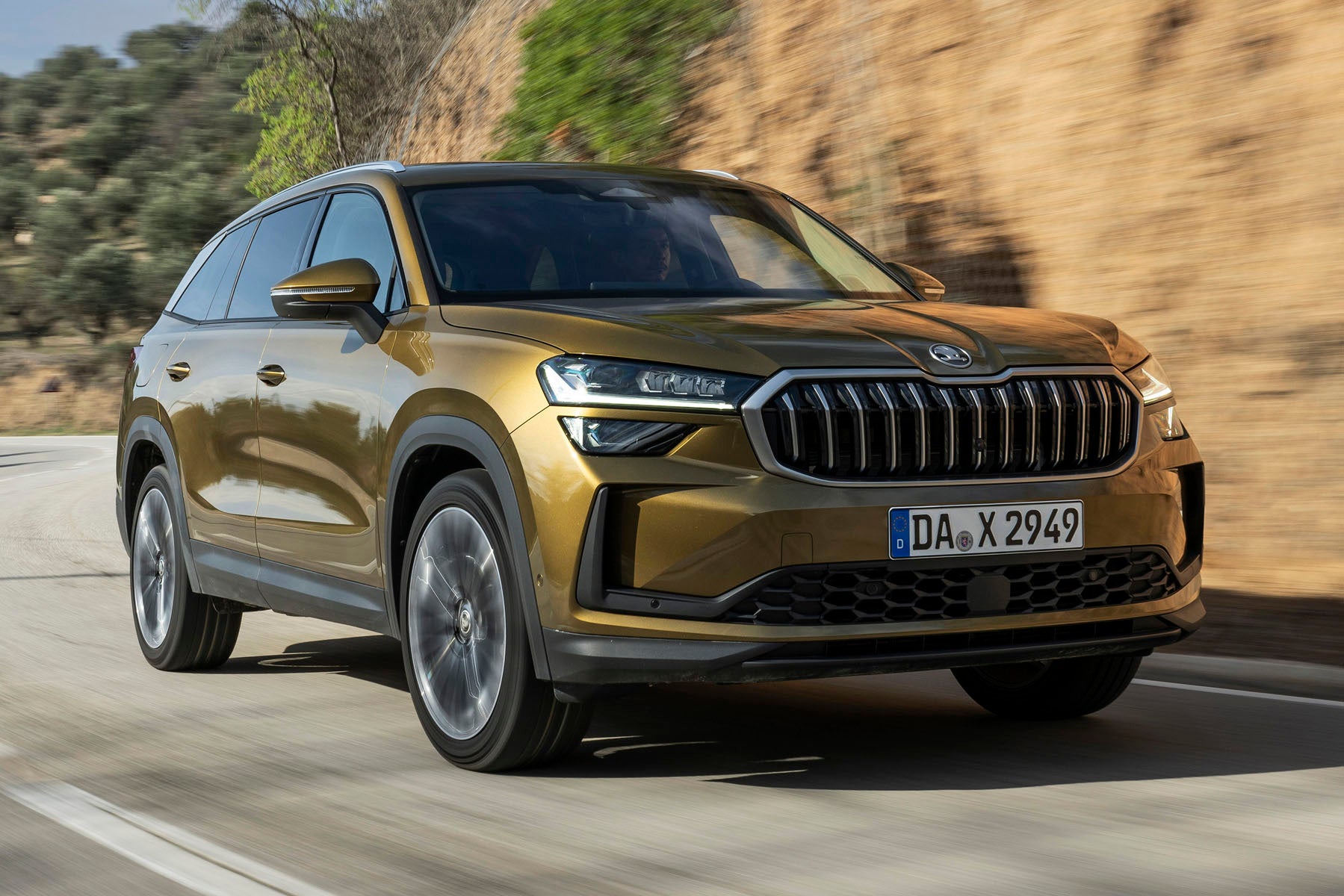 Main listing image - Skoda Kodiaq Review {{currentYear}}