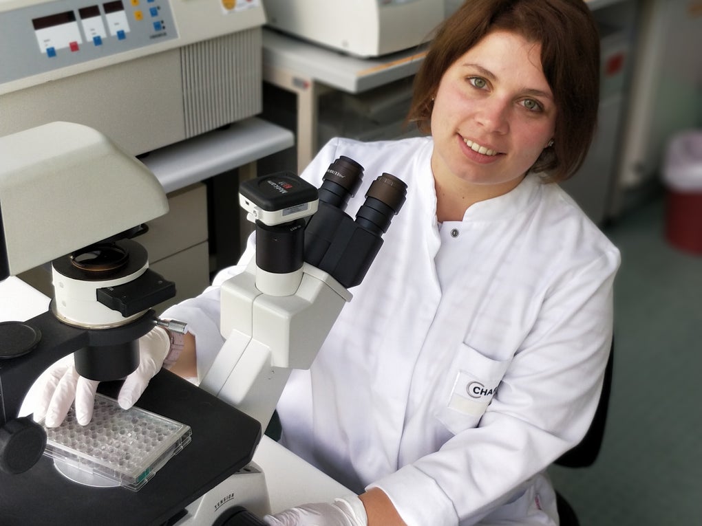 Dr. Katarina Riesner Dr. Katarina Riesner